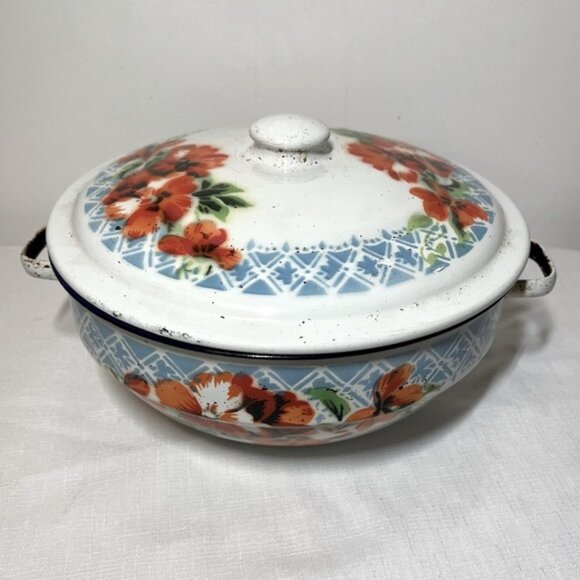 Vintage Lucky Elephant Chinese White Floral Enamel Casserole Rice Dish Pot w Lid - Picture 1 of 7
